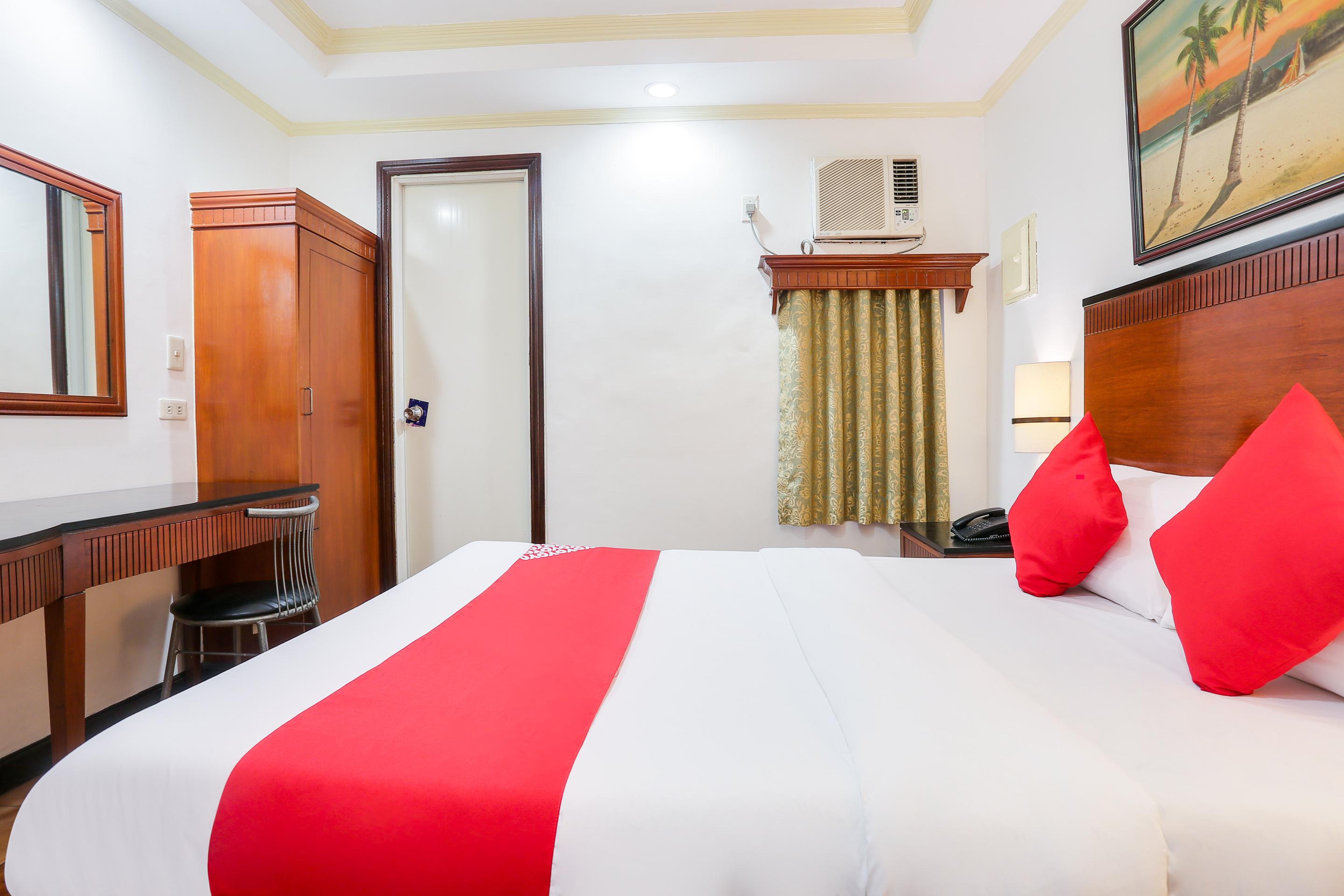 Royale Parc Inn & Suites Quezón by Eksteriør bilde