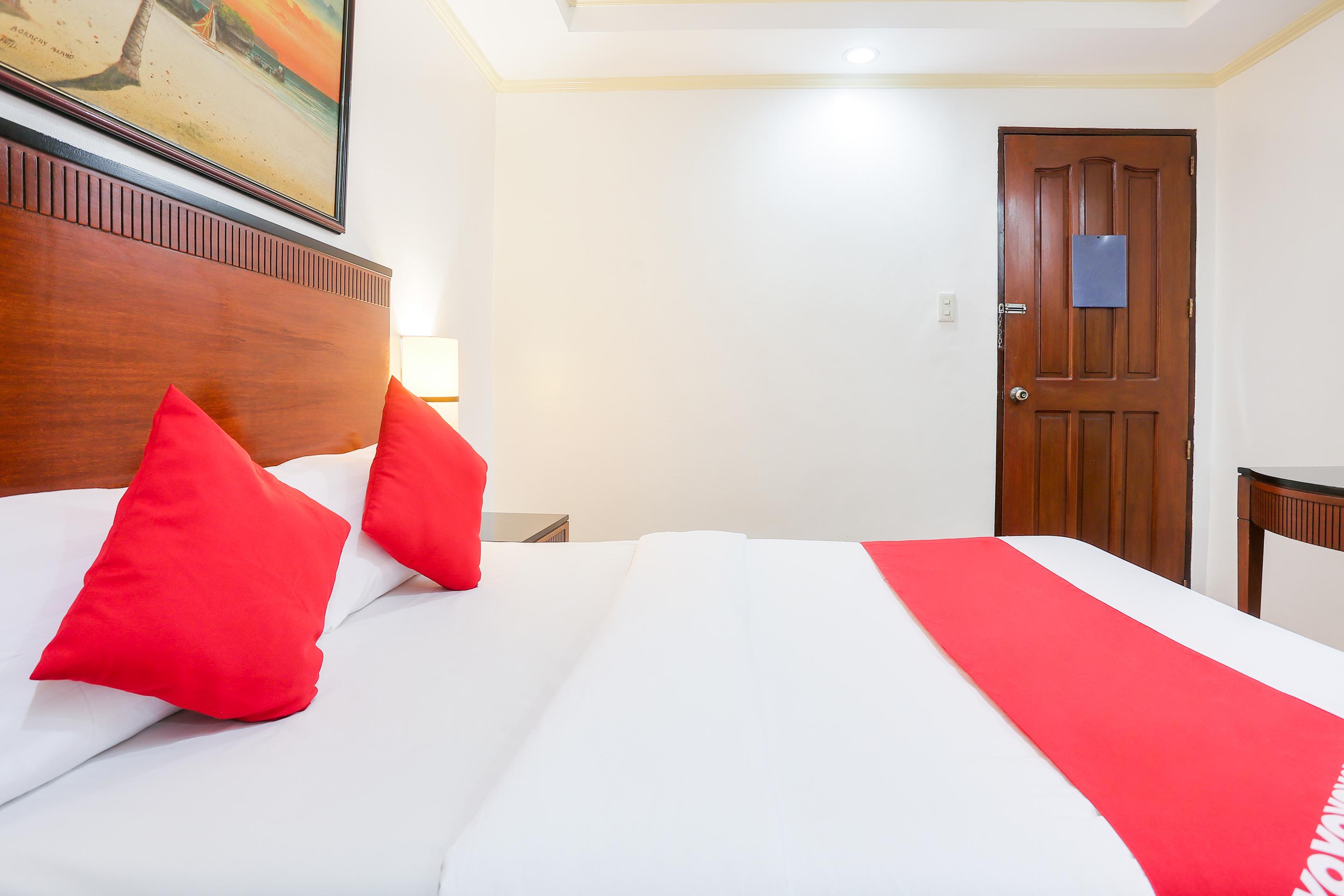 Royale Parc Inn & Suites Quezón by Eksteriør bilde