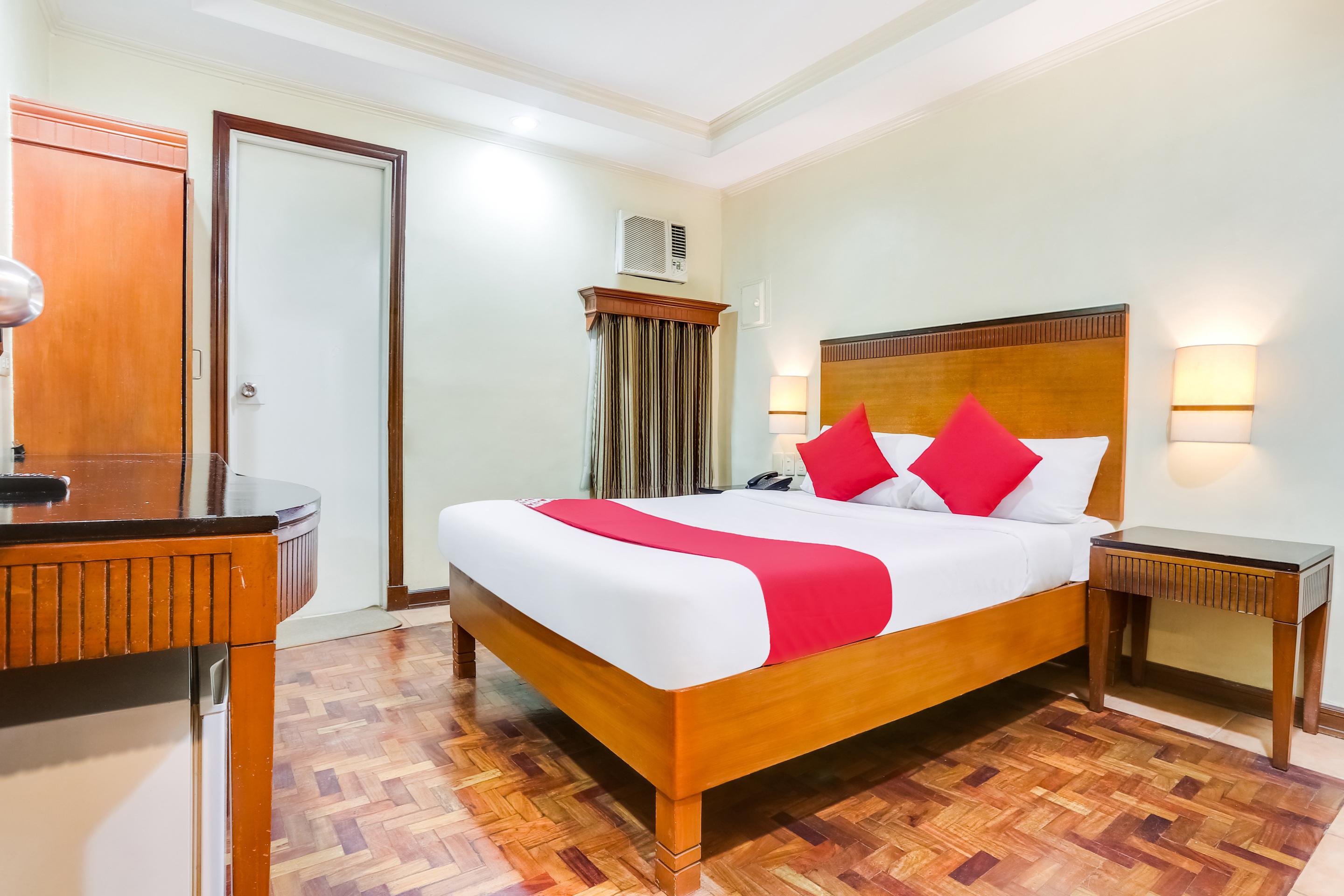 Royale Parc Inn & Suites Quezón by Eksteriør bilde