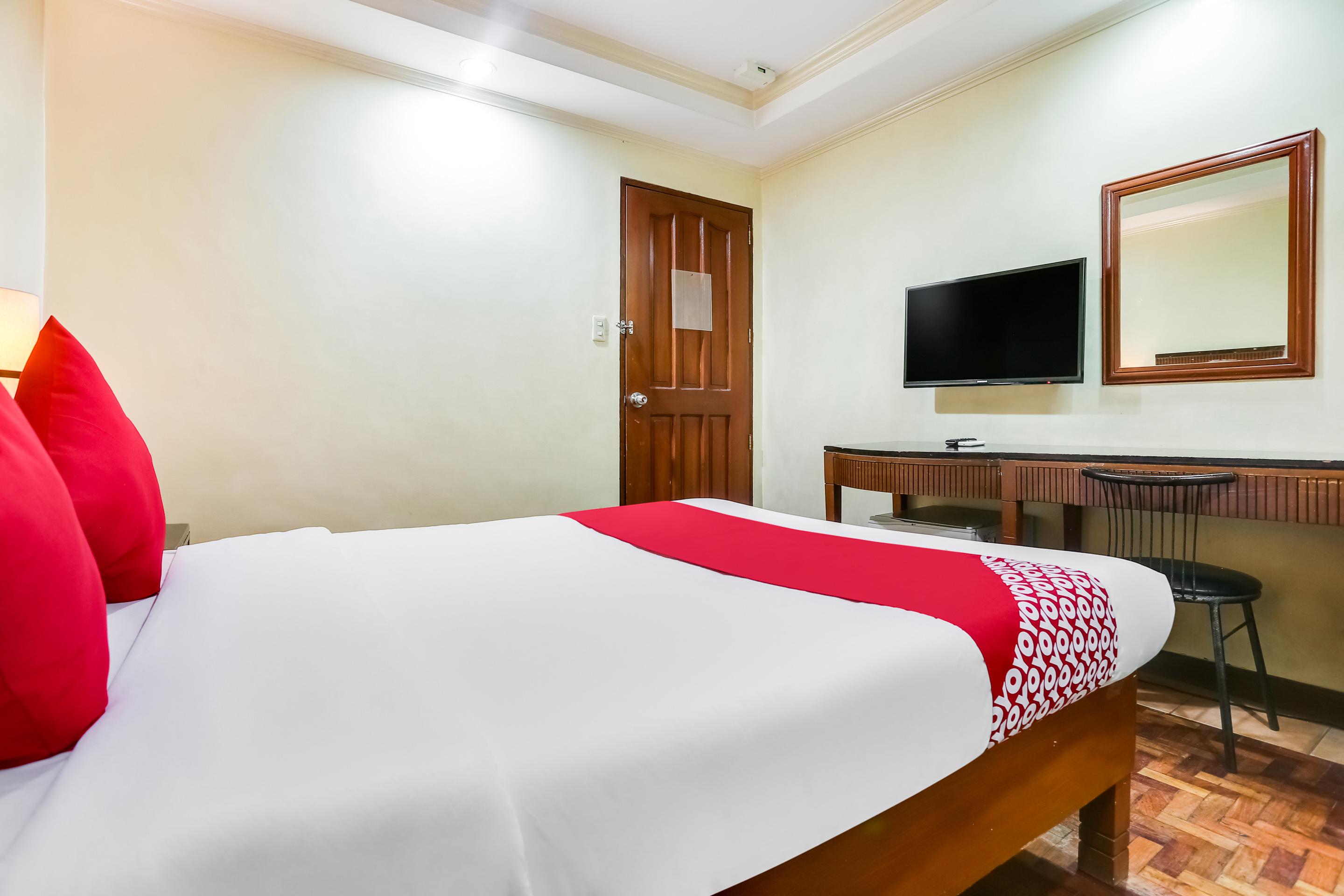 Royale Parc Inn & Suites Quezón by Eksteriør bilde
